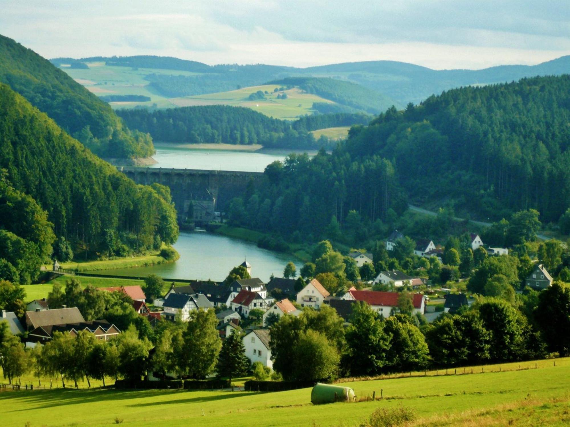 Appartement Happynest*** Mit Hallenbad Willingen  Buitenkant foto